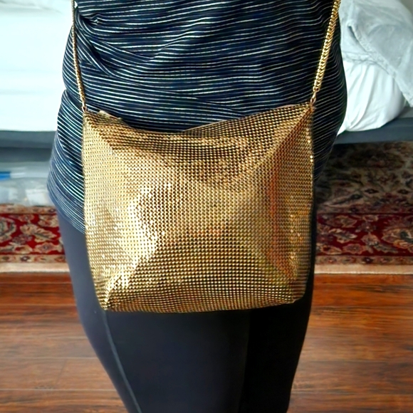 Whiting and Davis bronze/gold Mesh Chain Crossbody Bag EUC Vintage - Picture 9 of 9